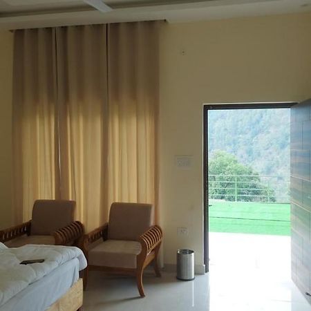 Hotel Anandam Phata Luaran gambar