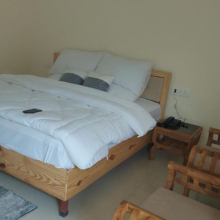 Hotel Anandam Phata Luaran gambar