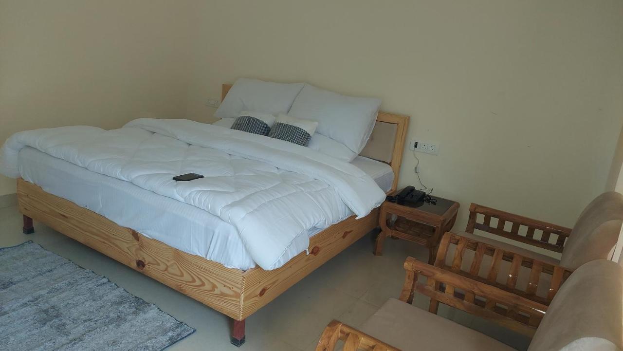 Hotel Anandam Phata Luaran gambar